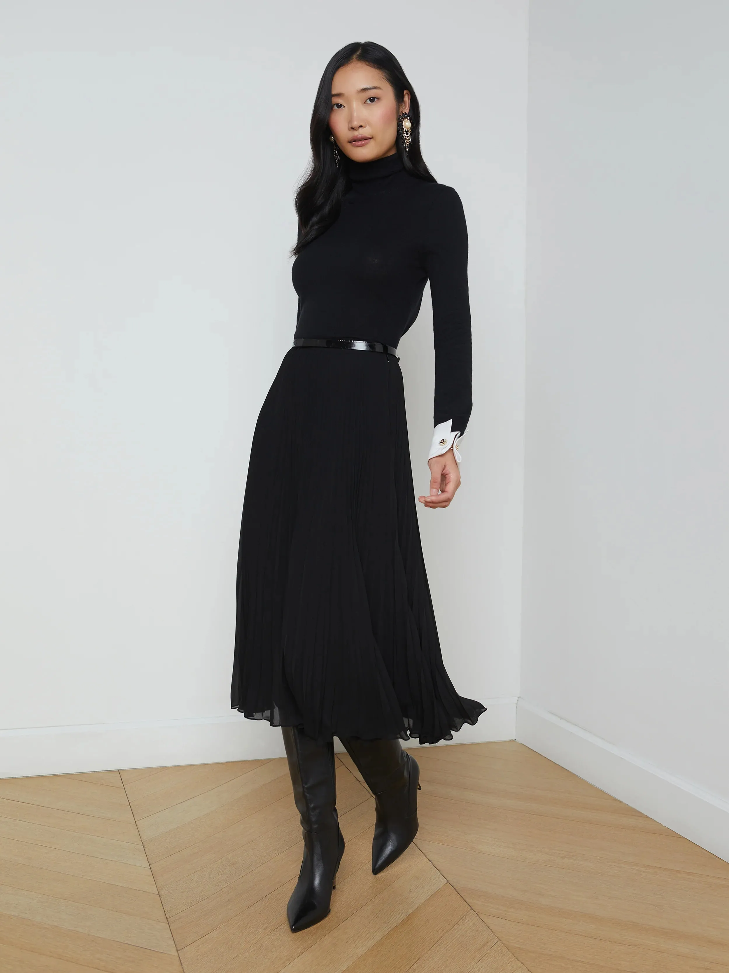 Frenanda Pleated Midi Skirt (Black)