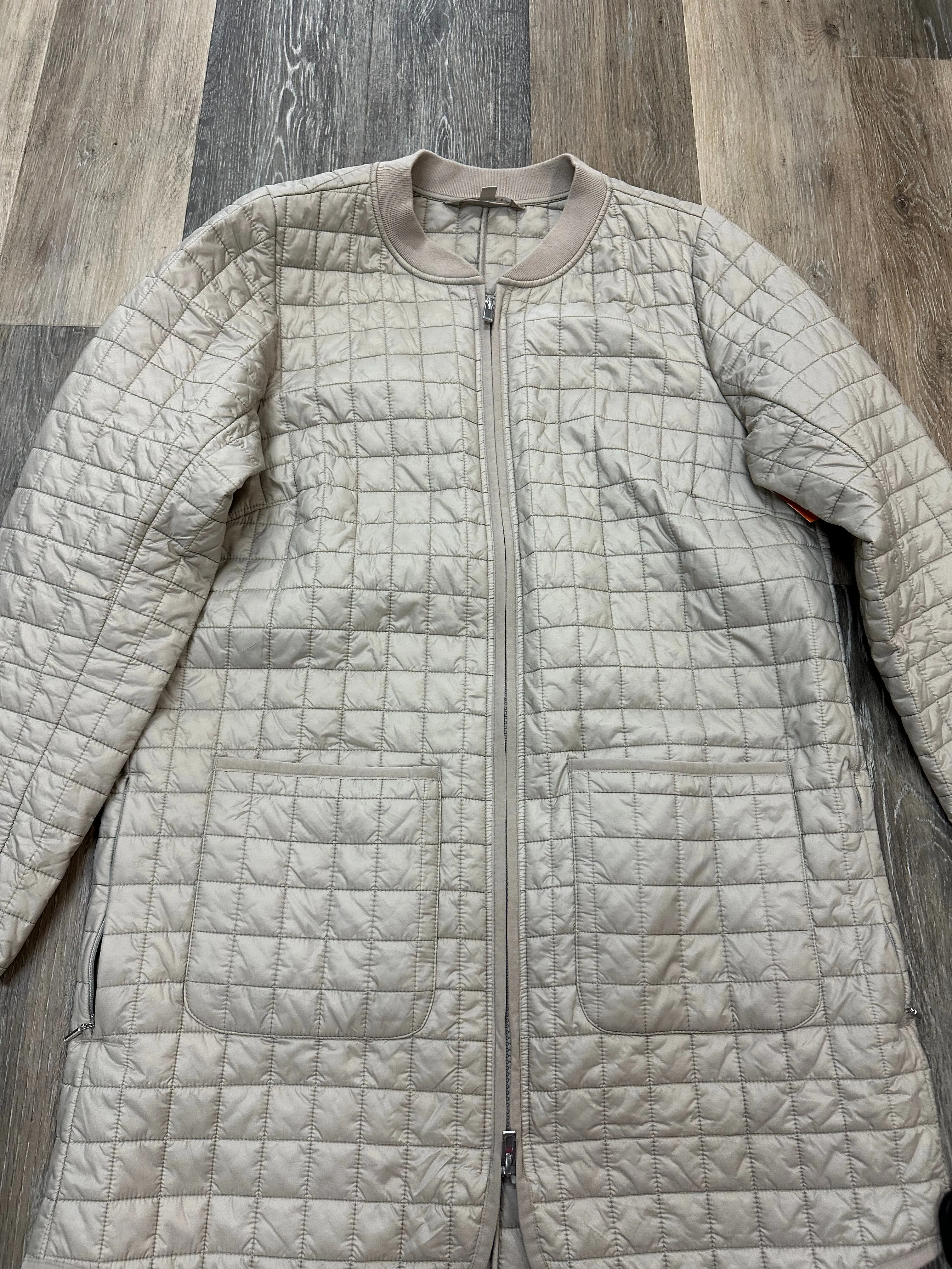 Jacket Puffer & Quilted By Athleta In Beige, Size: M